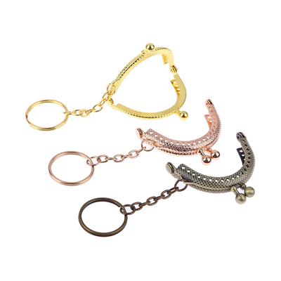 1 Adet 5Cm Metal Madeni Para Cüzdanı Çerçevesi Çanta İçin Anahtarlık Donanımı ile Öpücük Kilit Çantaya Cüzdan El Çantası Dikiş Aksesuarları