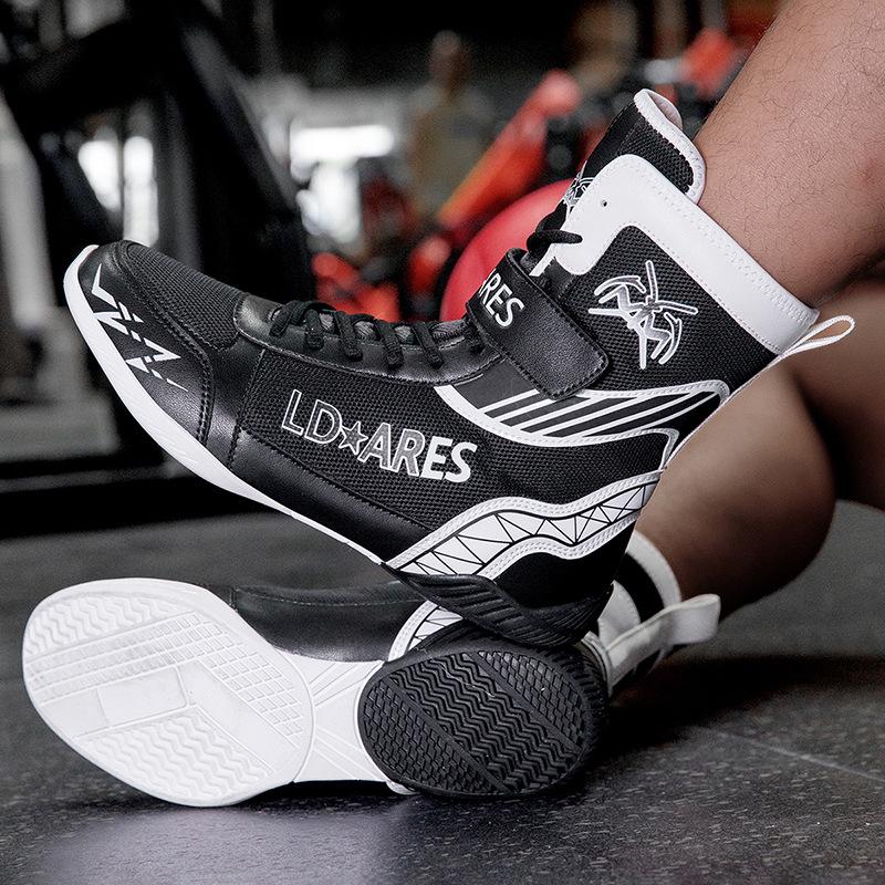 Professional Boxing Shoes, High-top Sanda Fighting Training Shoes, Non-slip, Breathable and Wear-resistant, Special for Muay Thai Fighting