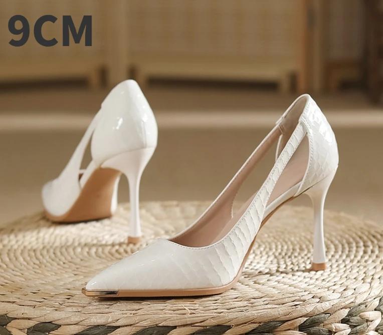 Fashion Women's High-heeled New with Stone Patterned Patent Leather Heels Women Pointed Toes Solid Color Widened Versized Womens Shoes