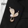 Elegant Leaf Brooch Pearl Brooch, Rhinestone Decor with Strong Buckle Design, Fine Electroplating Sturdy Alloy Versatile for Coats And Bags
