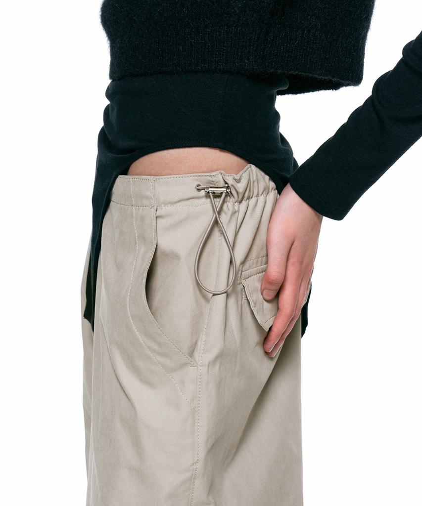 INSILENCE WOMEN Parachute Cargo Pants Beige
