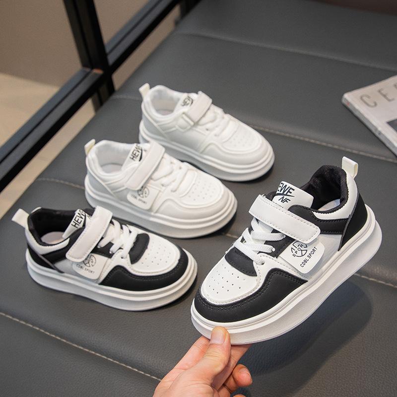 2025 Spring and Autumn New Children's Board Shoes Girls Soft-soled Sports Shoes Boys Non-slip Running Shoes White Shoes Casual Shoes