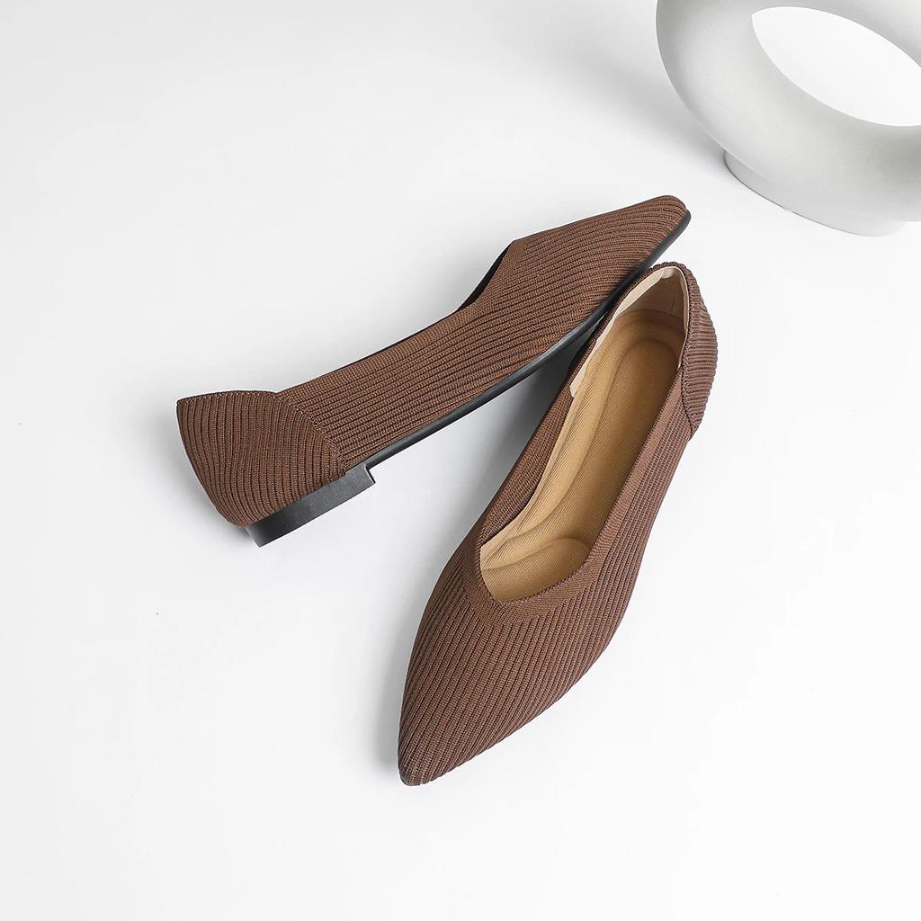 Shoes Woman Flat with Pointed Soft Knitted Sole Breathable and Comfortable Women's Flats Shoes Spring and Autumn 2025 New Model