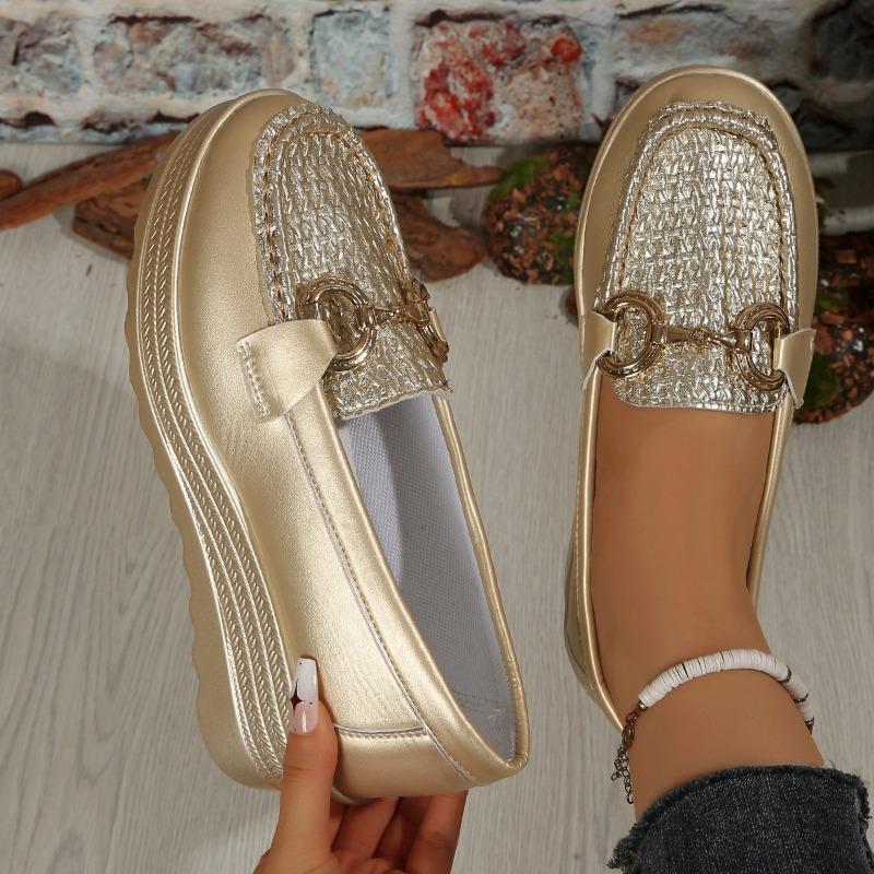 New Women's Shoes with Thick-soled and Round-toed Soles, Fashionable Large-sized Loafers On One Foot
