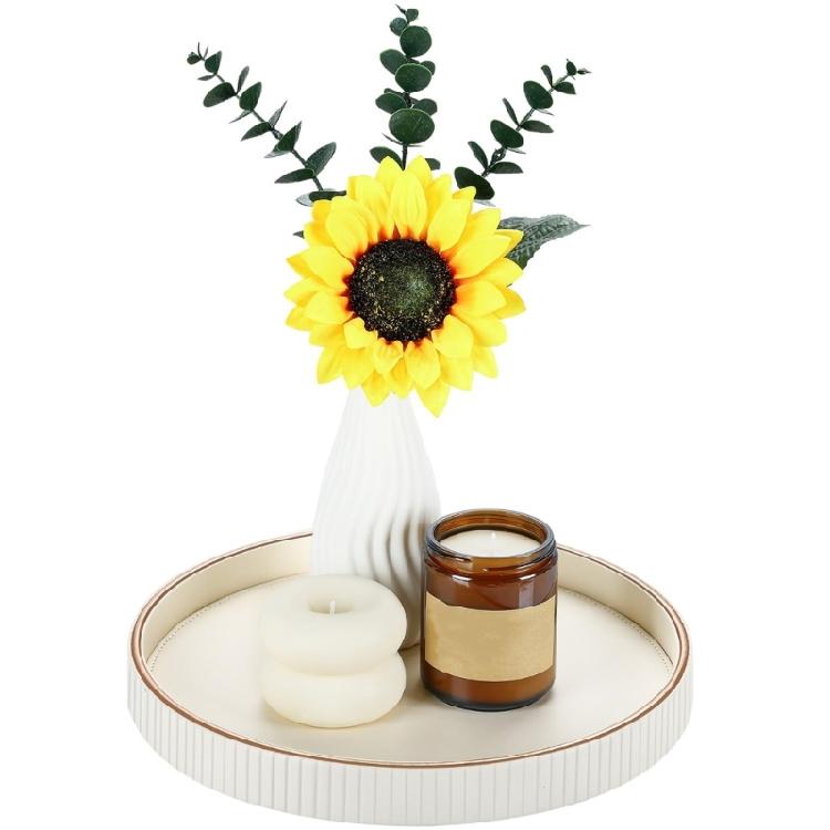 Leather Accessory Tray For Displaying And Storing Jewelry In Contemporary Interiors With Minimal Effort