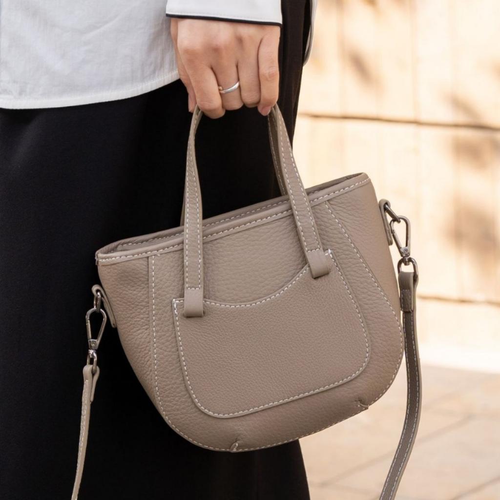 Cowhide Bag Crossbody Cross Shell Bag Popular Sweet Lady Shoulder Practical Portable Leather Bag Soft Leather Bag