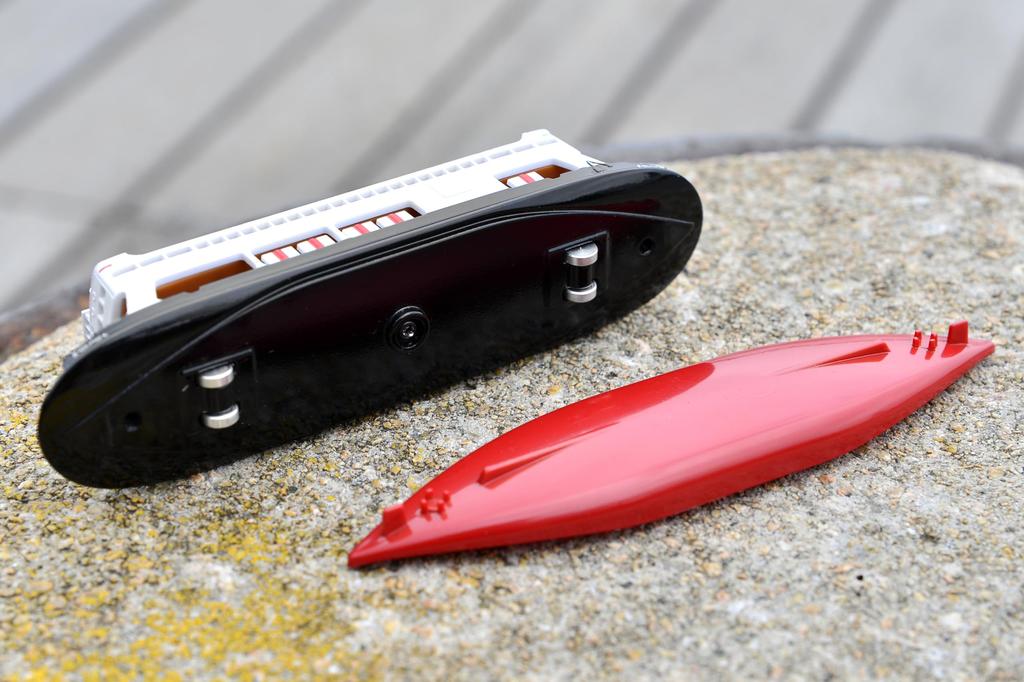 Tiny City Hong Kong Yau Ma Tei Ferry 1/400 (with accessories)