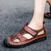 Sommersandalen aus Leder für den Außenbereich, für Herren, Strandschuhe, luxuriöse, atmungsaktive Freizeitsandalen für Herren, Watschuhe, rutschfeste Komfort-Hausschuhe