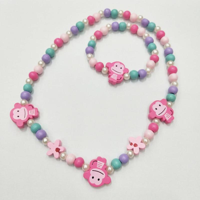 2pcs/Set Fashion Natural Wood Beads Jewelry Cute Animal Pattern Necklace Bracelet For Children Party Jewelry Girl Birthday Gift
