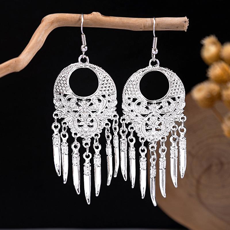 Vintage Miao Silver Minority Wind Earrings Personalized Bohemian Style Flower Long Fringed Earrings