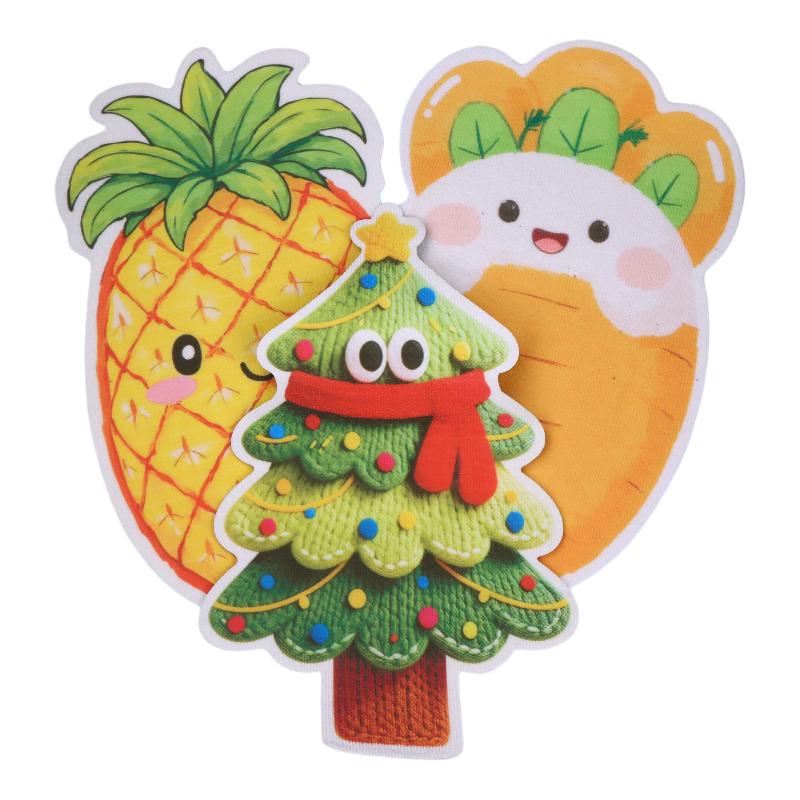 Cute Pineapple Xmas Tree Carrot Cat Scratcher Board Anti Scratch Cat Grinding Claw Toy Durable Anti Scratch Furniture Guard
