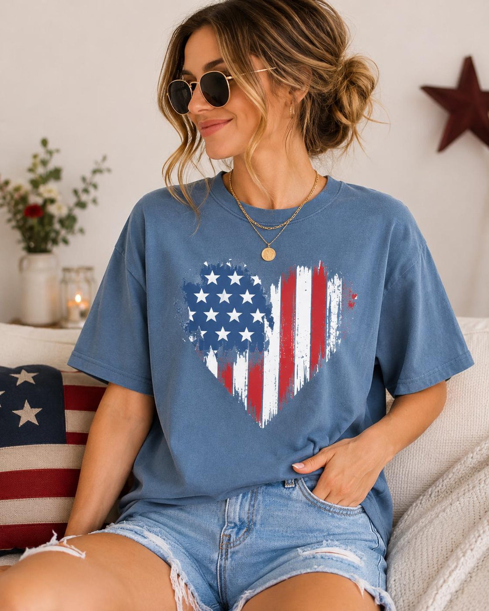 Distressed American Flag Heart T-Shirt – Retro USA Graphic Tee, Fourth of July Apparel 4XL