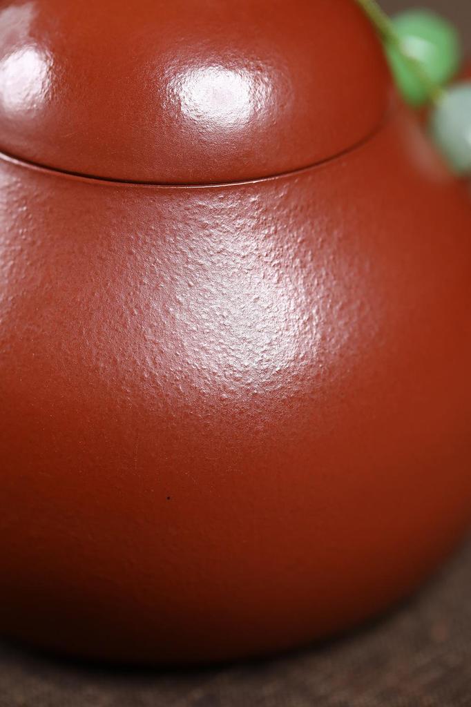 Yixing Zisha Red Clay Gourd Teapot for Gongfu Tea