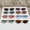 Occhiali da Sole Trendy Senza Montatura Cat Eye in Metallo Donna Montatura Piccola Marca di Lusso Occhiali da Sole con Borchie Tonalità Femminile Elegante Unico Occhiali