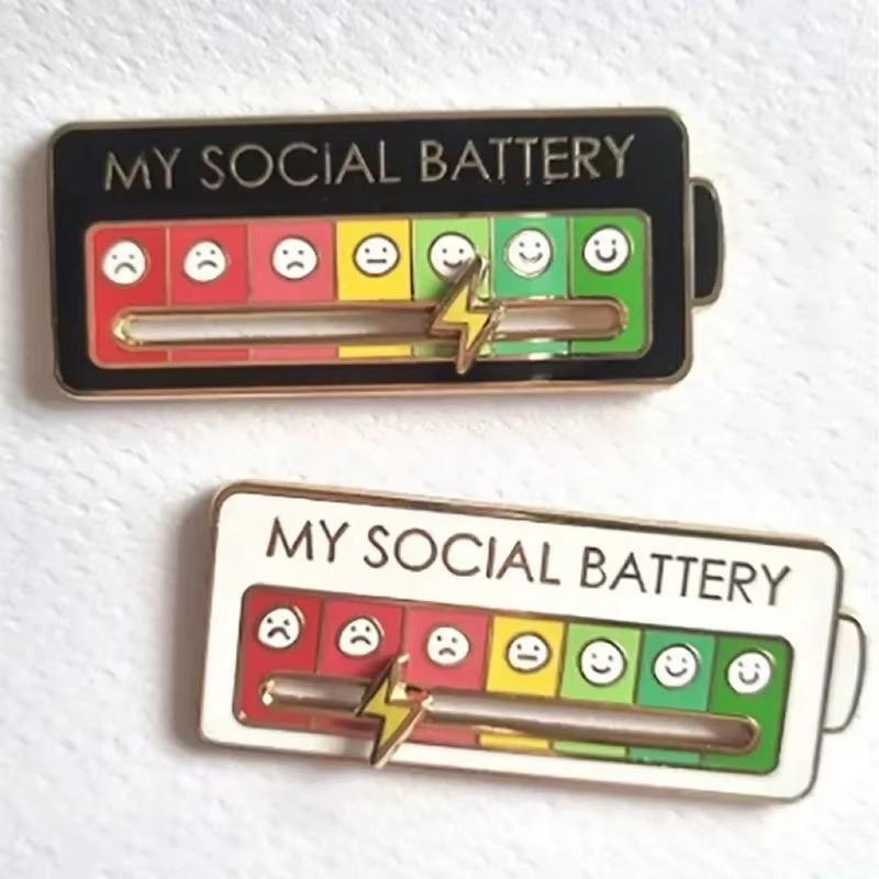 Mood Conversion Energy Brooch for Women Men My Social Battery Badge Expression Pins Brooches on Clothes