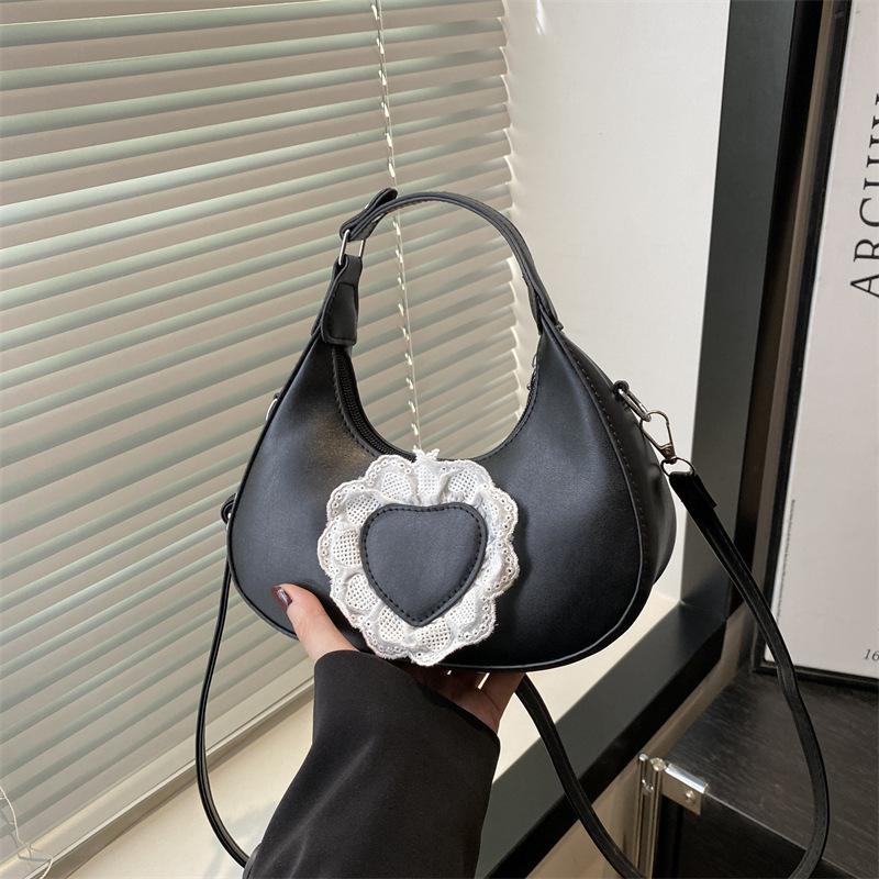 Handheld Chain Bag Women 2025 New Spring and Summer Niche Dumpling Bag Versatile Simple Shoulder Messenger Bag