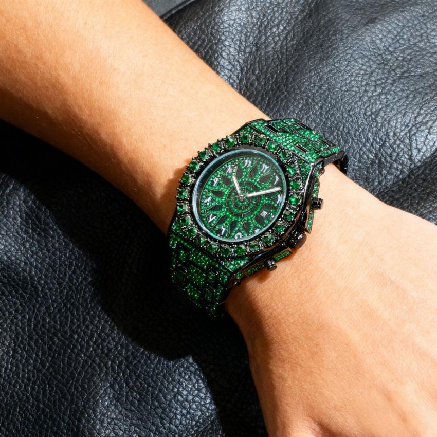 Hip Hop Wristwatch For Men Luxury Ice Out Full Diamond Watches Fashion Green Watch Waterproof Week Display Clock