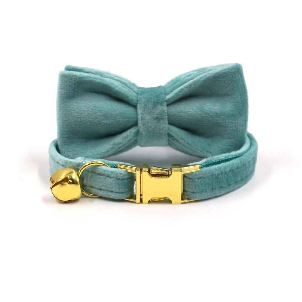 

Lake Green Velvet Cat Collar+Cute Engraved Cat Collar Bow ESTY Exclusive Instagram Bell Cat Ring