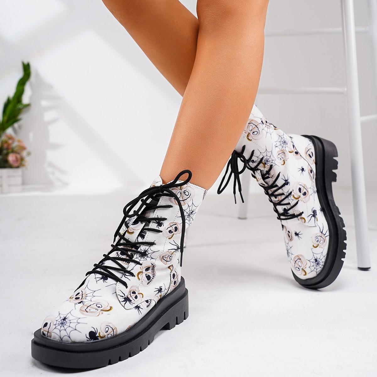 

2024 Осень/Зима Новые Внешняя Торговля Британский Стиль Шнуровка Крупный Принт Короткие Ботинки Женские Низкий Каблук Круглый Нос Низкий Бочонок Martin 42