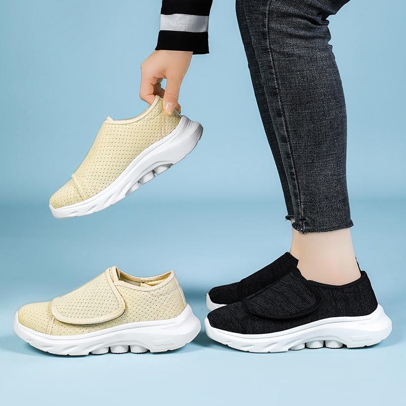Shoes women's casual shoes new mother shoes Velcro women's shoes soft soles not tired feet single shoes one pedal lazy shoes