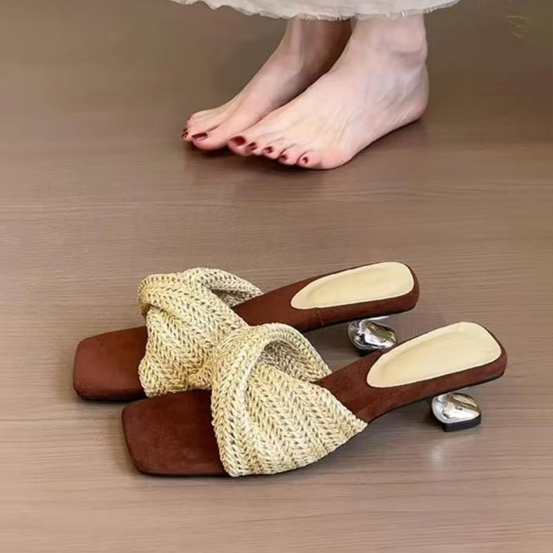 Retro woven sandals women's summer wear design sense holiday wind beach slope heel cool slippers