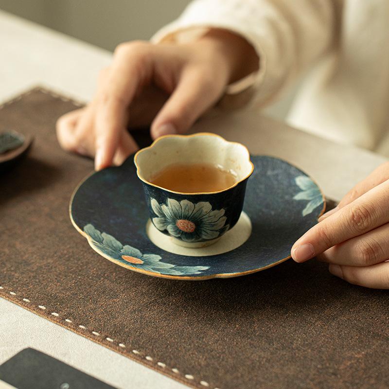 Hand Painted Sunflower Teapot Tray Blue and White Underglaze Ceramic Gongfu Tea Set Serving Plate for Dry Brewing