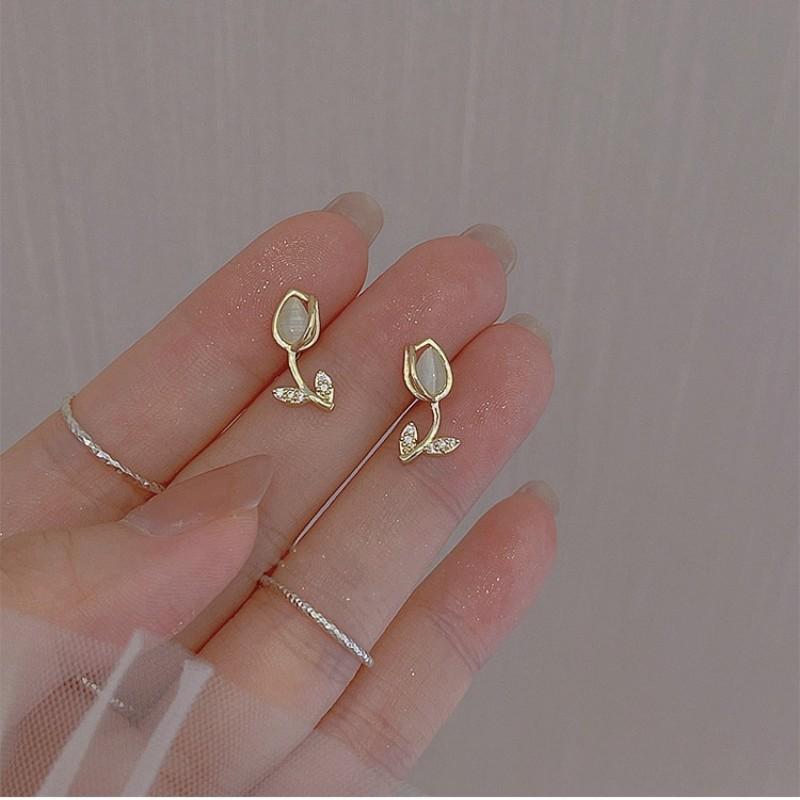 

Серьги-пусеты «Кошачий глаз» Новые серьги в виде цветка тюльпана Легкая роскошь Высококачественная ювелирная бижутерия