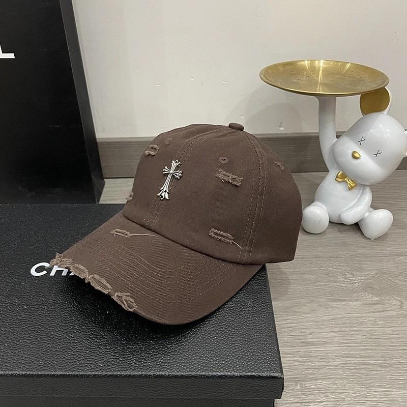 Simple Solid Color Cross Decoration Ripped Design Neutral Casual Baseball Cap For Hip Hop Enthusiasts