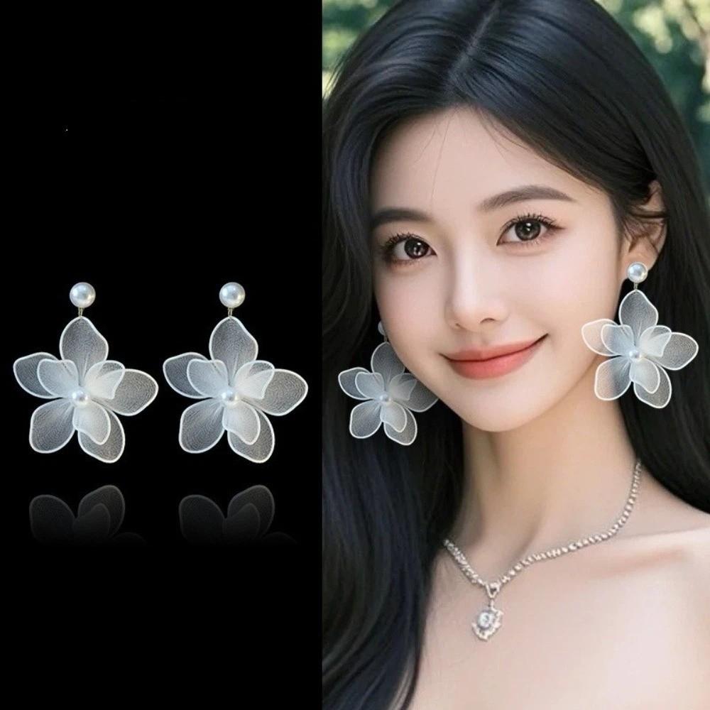 Pearl Beach Earrings Sweet Petals Stud Earrings Exquisite Mesh Flower Dangle Earrings Ladies/Girls