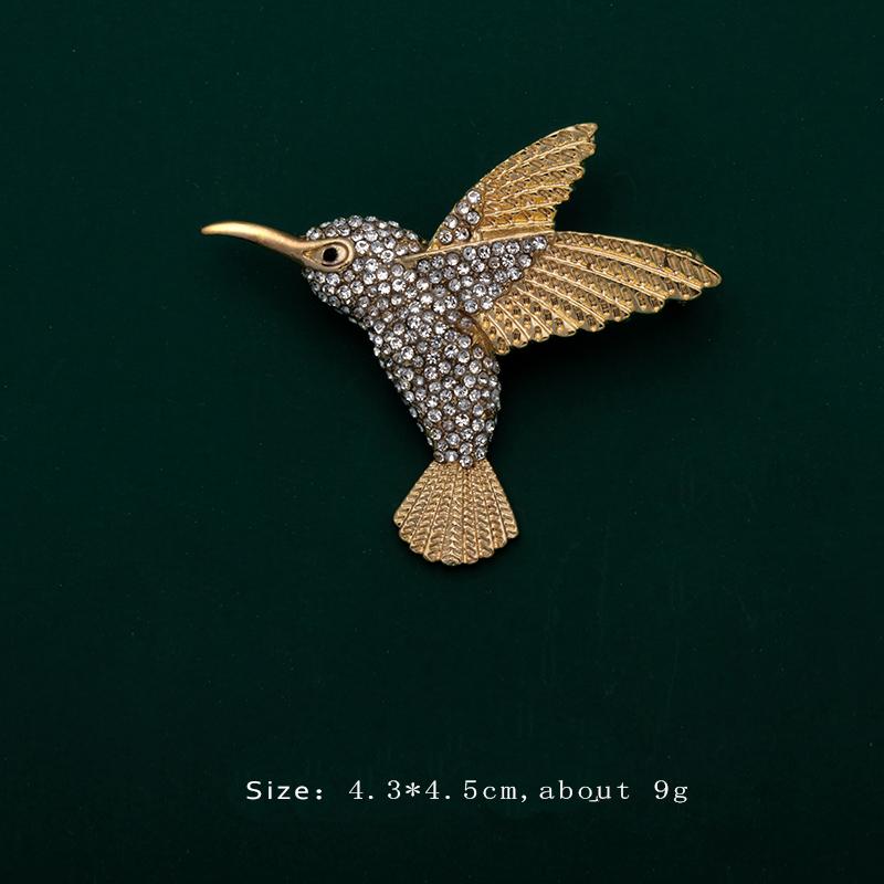 New Creative Animal Insect Horse Broach Bird Men Brooch Beautiful Dragonfly Brooches Party For Women