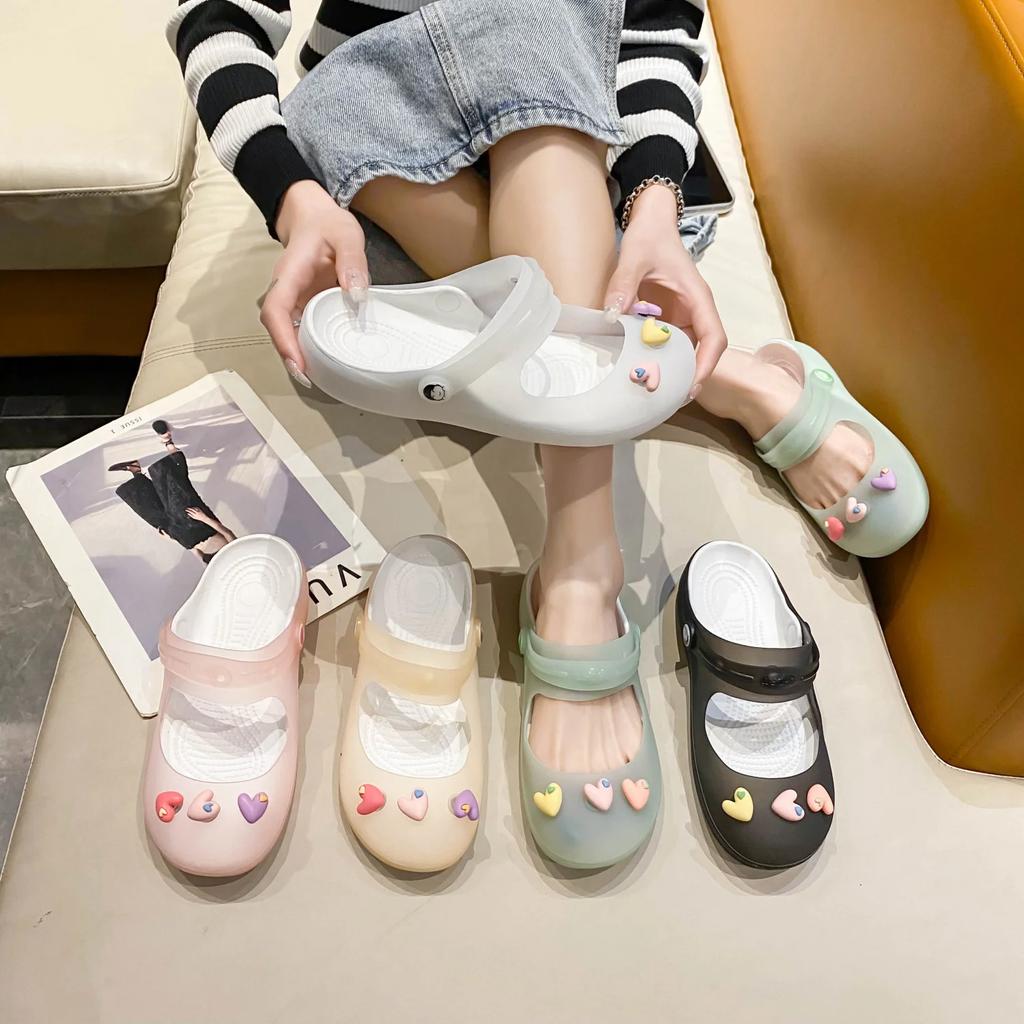 Fashion Cute Outside Slides 2025 Luxury Shoe Vip On Offer Eva Chic Elegant Women's Slippers and Ladies Sandals New Fashion Summer Shoes