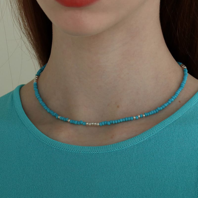 Less Is More Blue Beads Necklace
