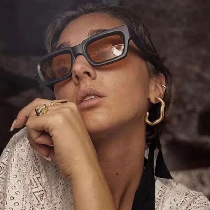 High Quality Retro High End Designer Style Edgy Punk Trendy Timeless Square Shaped Female For Both Male Sun Glasses