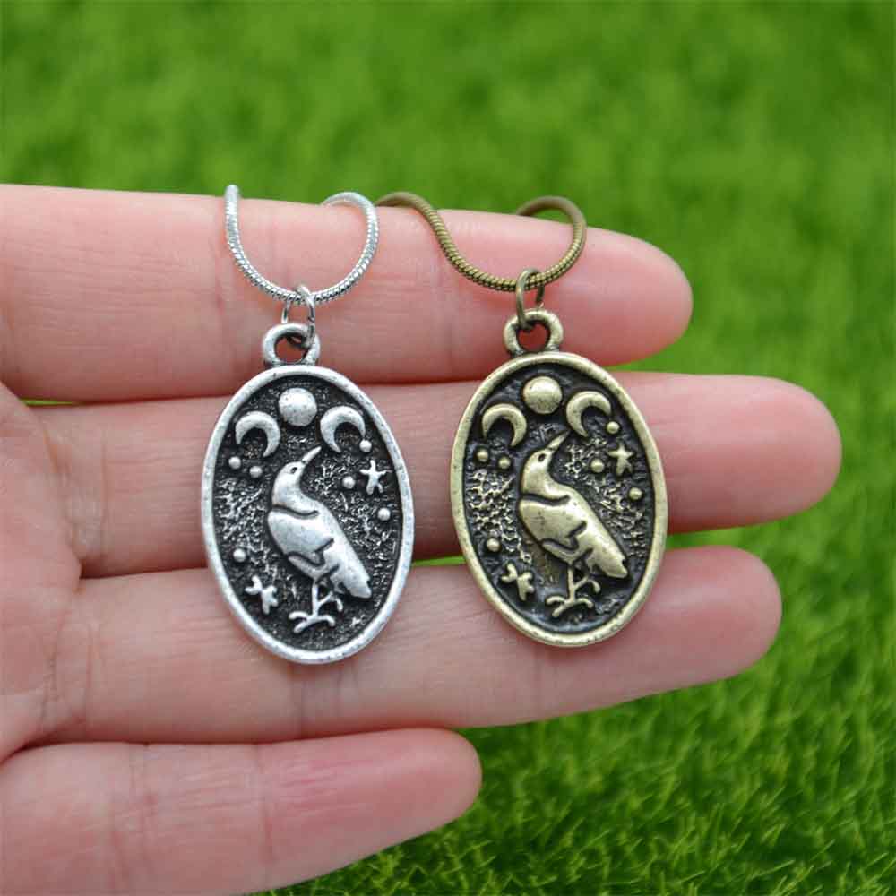 Wicca Dreifachmond Göttin Wikinger Schmuck Odin Rabe Amulett Pentagramm Wicca Heidnisch Mond Halskette Männer Frauen Schmuck
