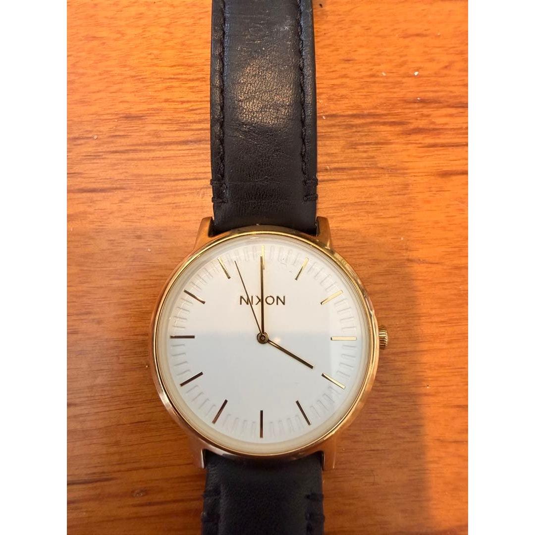 Used NIXON PORTER watch