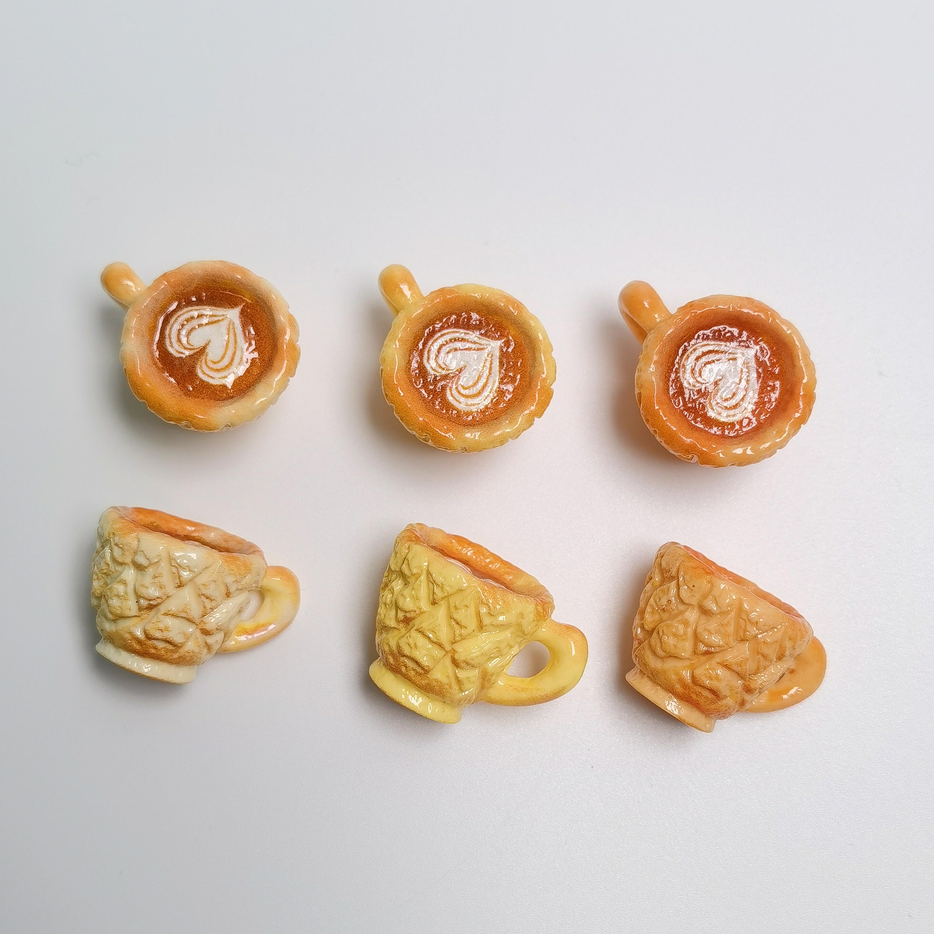 Hot Selling 100Pcs 28*22MM Mini Resin Coffee Cup Figurines Miniature Coffee Drink Models Doll House Accessories for Kitchen Play 28*22mm-100pcs/bag