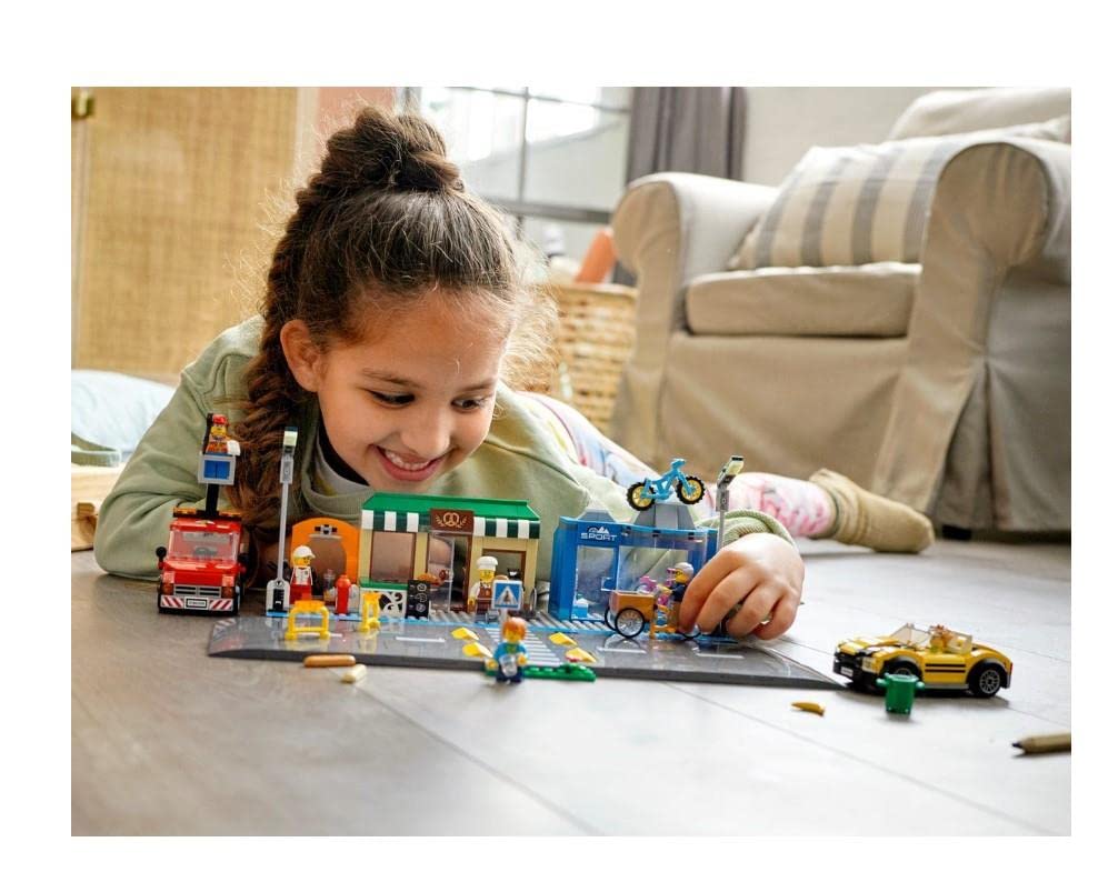 LEGO 60306 Shopping Street - New.