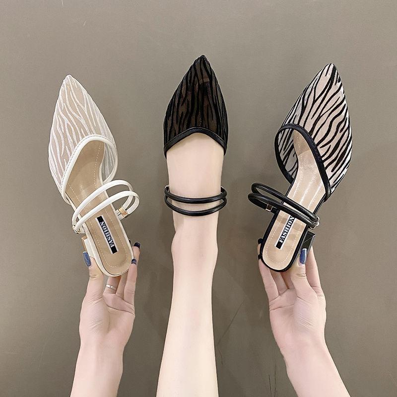 Sexy Damen Pantoletten und Damen Sandalen mit Absatz Pantoletten Spitzschuh Streifen Rutschfest Großhandel Lässig Bequeme Schuhe