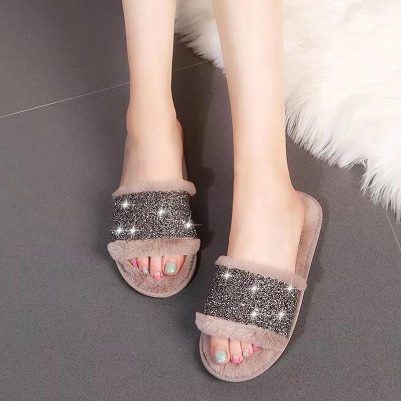 Fashion Luxury Glitter Strap Faux Fur Slippers Women 2025 Winter Round Toe Soft Thick Bottom Cotton Slides Fashion Short Plush Slippers