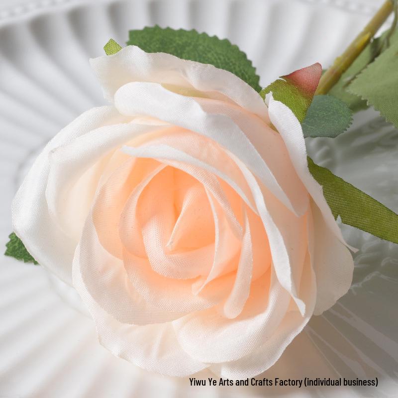 Large Flannel Rose Silk Bouquet for Wedding and Valentine's Day Home Decor