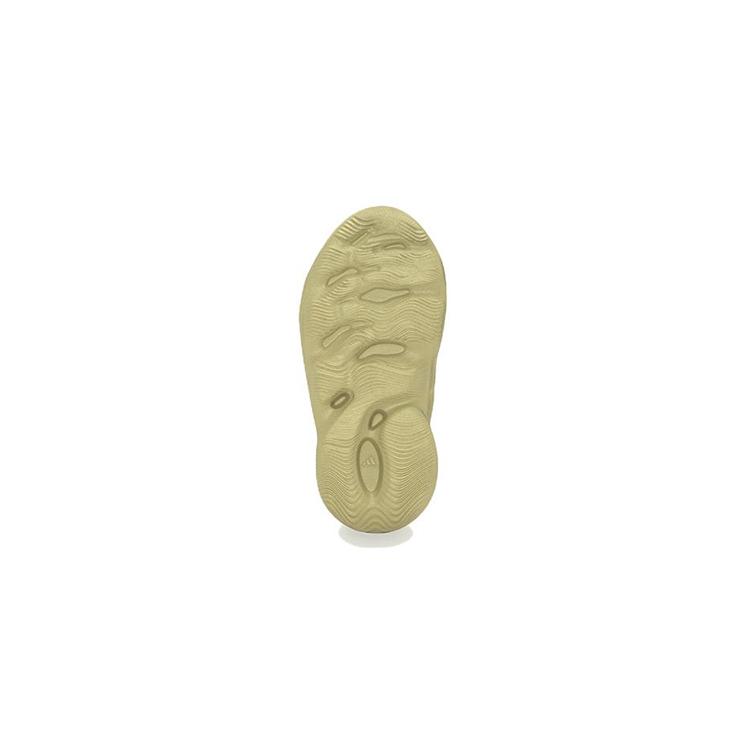 adidas Yeezy Foam RNNR Sulfur Infants HP5348