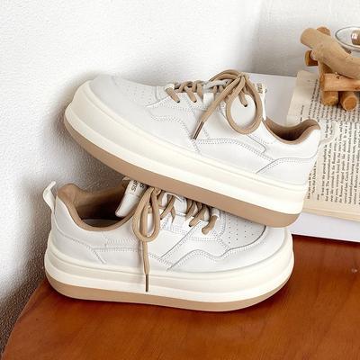 Lässige weiße Schuhe, Damenschuhe, modische All-Match-Freizeitschuhe, Nischen-Plateau-Sneaker, weiße Retro-Damenschuhe