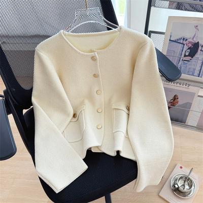 Women's Autumn and Winter Round Neck Double Pocket Knitted Cardigan Sweater