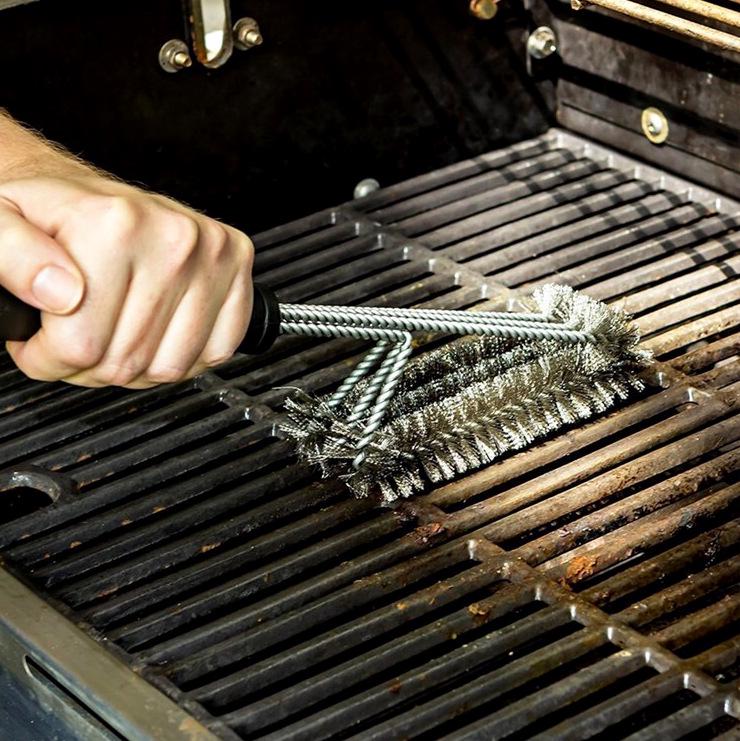 Grill-Reinigungsset aus Drahtbürste und Netzbürste