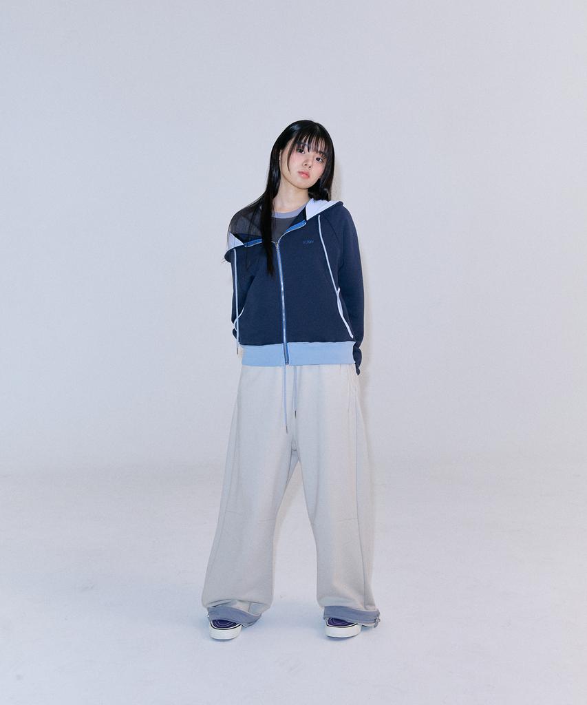 Peulleoti Cut Line Wide Sweatpants (Beige)