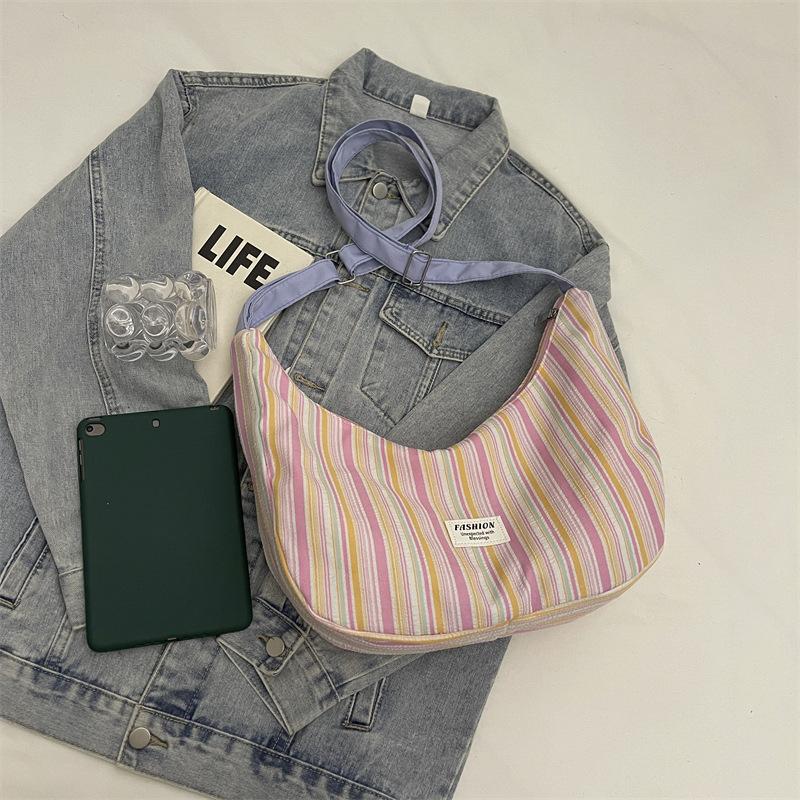 Casual Striped Large-capacity Nylon Cloth Bag Women's New Lightweight Versatile Messenger Bag Commuter Shoulder Bag