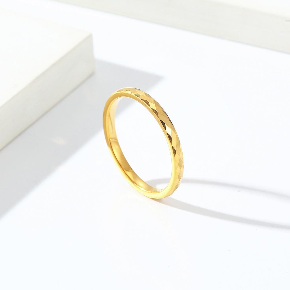 Unisex Minimalist Diamond-Cut Tungsten Steel Ring - Fashion Stacking Plain Band In Tungsten Gold