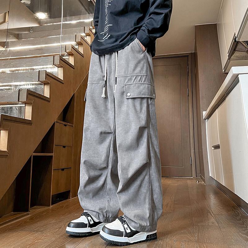 PLAYBOY Men s Loose Fit Straight Leg Cargo Sweatpants L