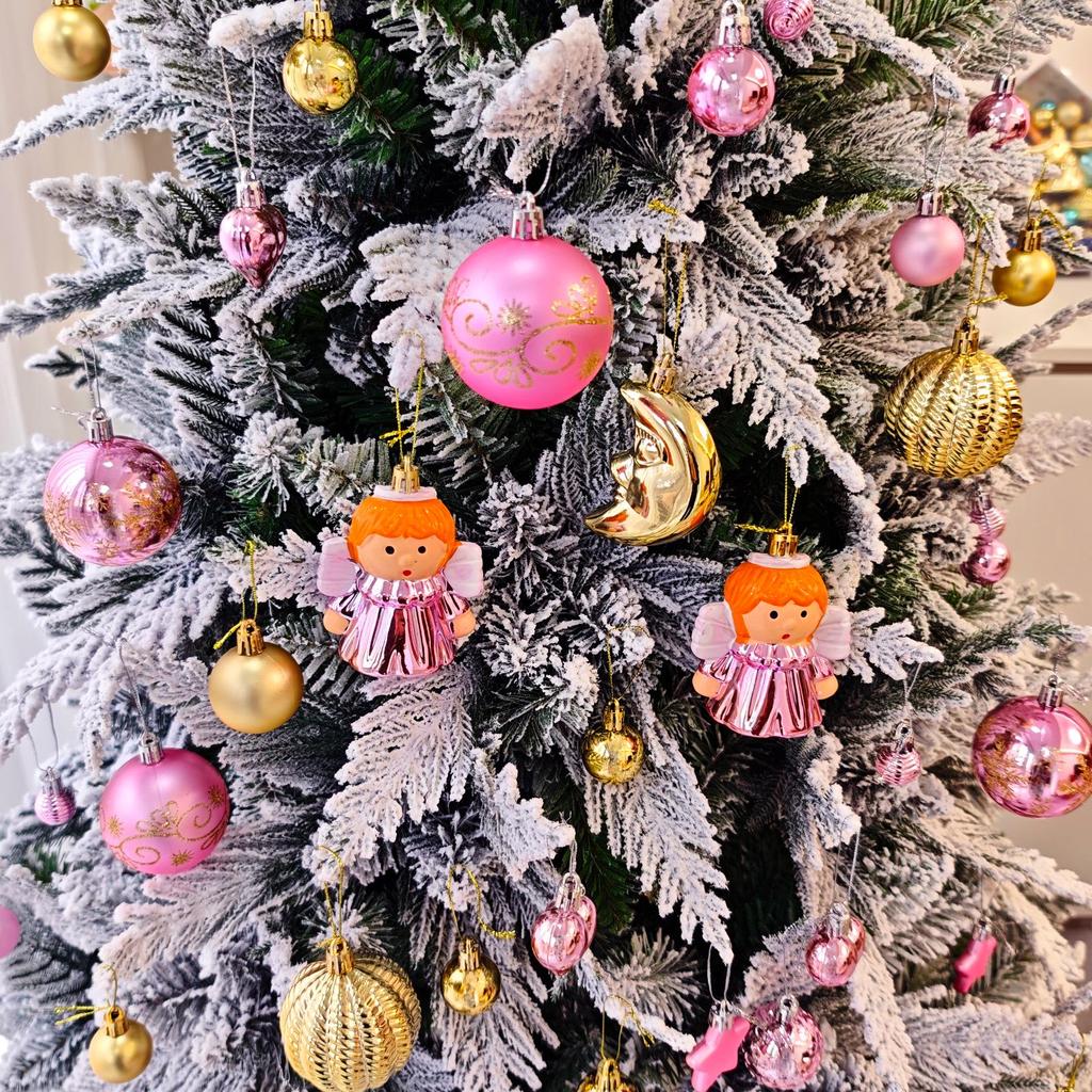72-Piece Christmas Tree Decorations Set: Houses, Gift Boxes, Snowmen, Sleigh, and Painted Plastic Ornaments