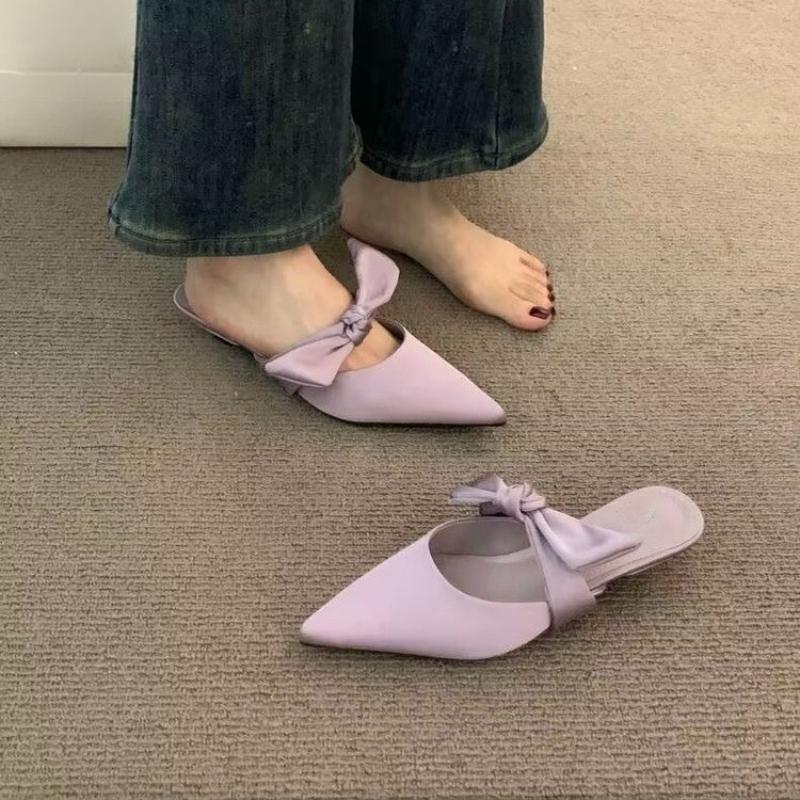 Mode 2025 Heißer Verkauf Sommer Damen Hausschuhe Spitze Zehen Schleife Kleid Sandalen Mode Geschlossene Zehen Niedriger Absatz Elegant Moderne Hausschuhe